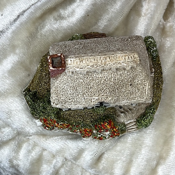 Lilliput Lane Riverview Cottage Handmade in UK 1987 English Collection Midlands - Picture 8 of 10